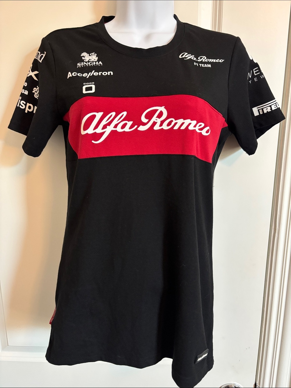 Women's F1 Alpha Romeo, Race Team Collection T shirt S (#38T)